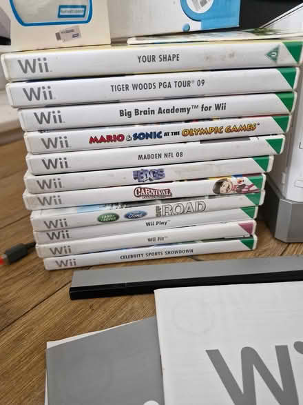 Photo of free Nintendo Wii & Accessories (Liverpool 20) #2