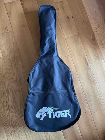 Photo of free Tiger 1/2 size acoustic Kids guitar (Gerrards Cross SL9) #3