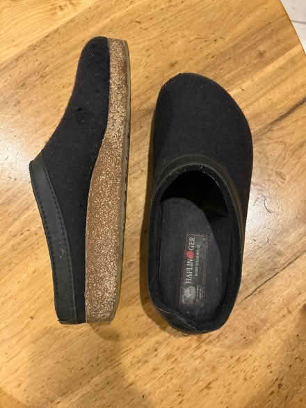 Photo of free wool slippers women size 8 (NW Evanston) #3