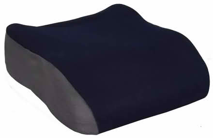 Photo of free booster seat (Edenbridge TN8) #1
