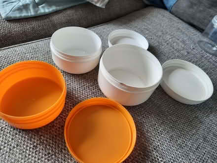 Photo of free 4 x empty screw top plastic containers (Hollingdean BN1) #1