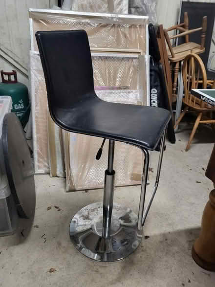 Photo of free Adjustable height swivel bar chair (Middlestown WF4) #1