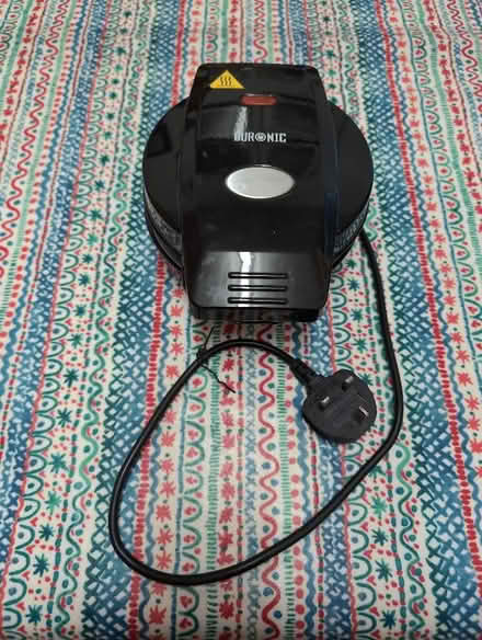 Photo of free Omelette maker (Notting Hill W11) #1