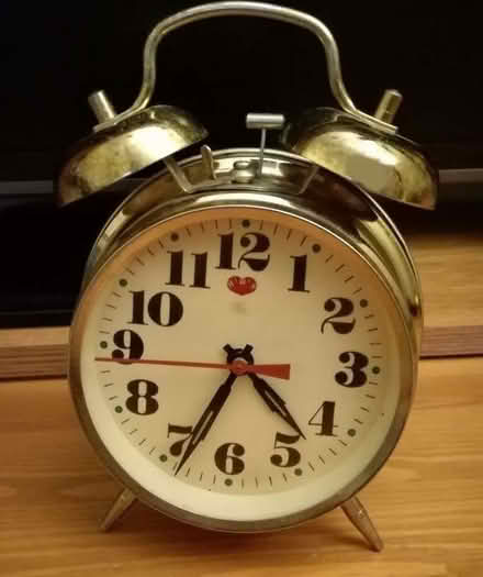 Photo of free Wind-up Alarm Clock (Westhoughton BL5) #1