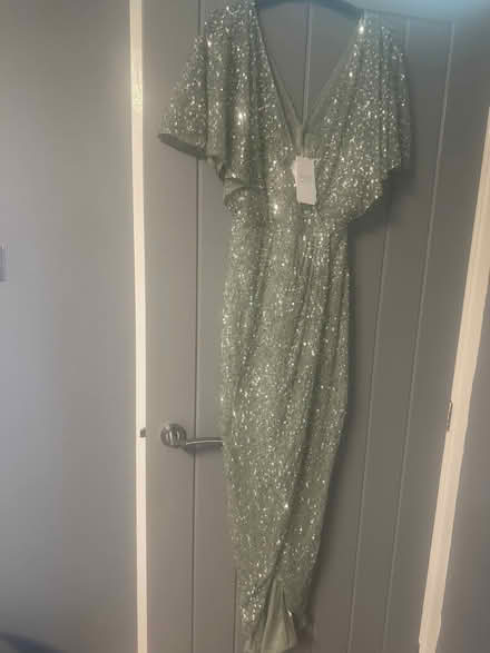 Photo of free stunning new with tags size 10 by quiz evening dress (CO15) #2