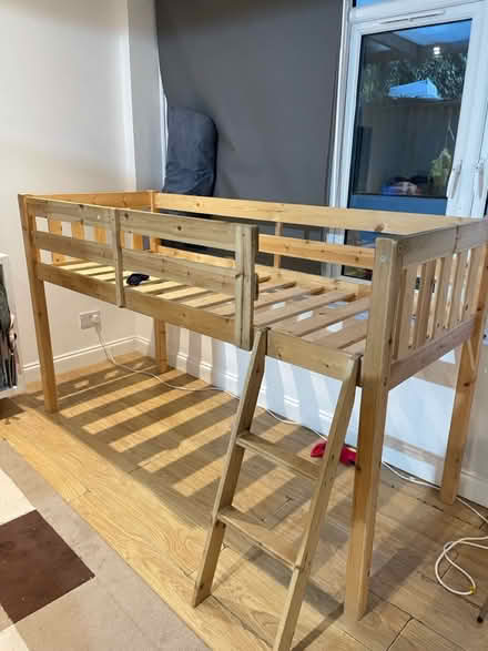 Photo of free High kid single bed (Se279) #1
