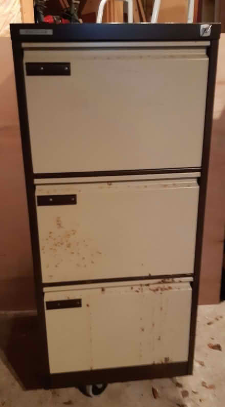 Photo of free Metal Filing Cabinet (Bramhall SK7) #1