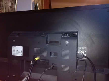 Photo of free Colour TV (Chesham HP5) #1