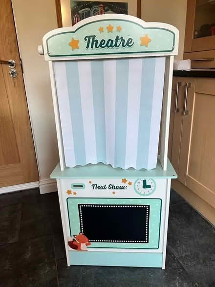 Photo of free Kids theatre/shop (Lower Earley RG6) #1