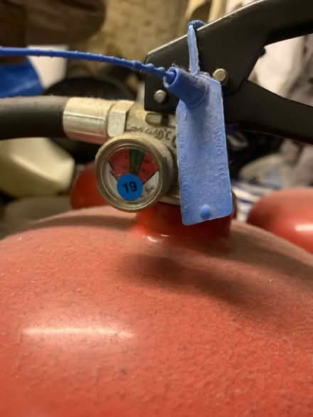 Photo of free 5 x Fire extinguisher water (Se1) #3