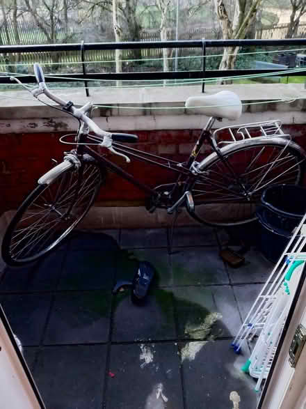 Photo of free Ladies bike (N165dx) #1