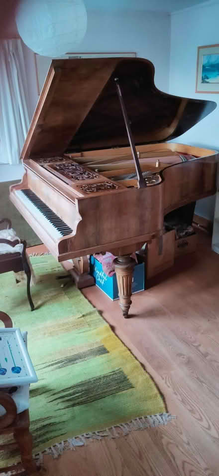 Photo of free Baby Grand Piano (Steventon SY8) #4