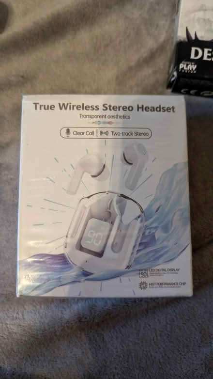 Photo of free Wireless earphones (EH11 Fountain Park) #1