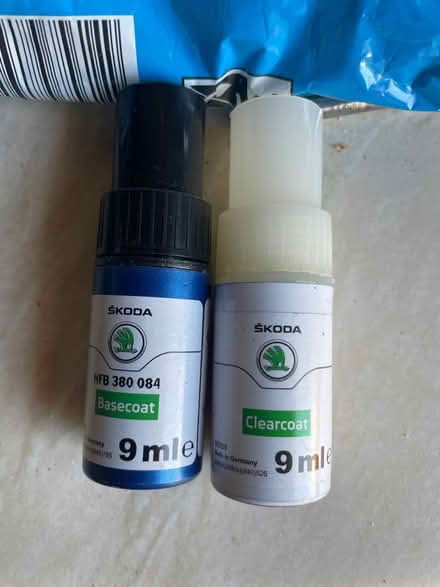 Photo of free Car touch up paint (GL11) #1