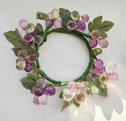 Photo of free Table decoration (West Bedhampton) #1