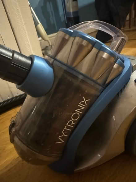 Photo of free Vacuum (SW161LZ) #2