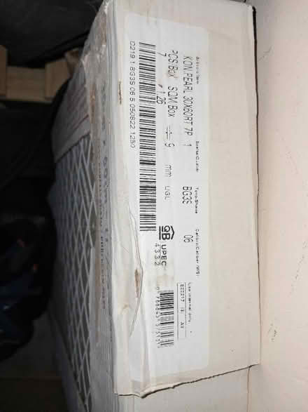 Photo of free Minoli porcelain floor tiles (Kennington OX1) #1