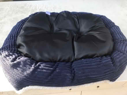 Photo of free Cat bed (Shipley, BD18) #2