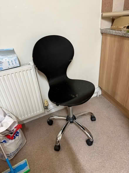 Photo of free Black Ikea chair (Hackney Downs E5) #1