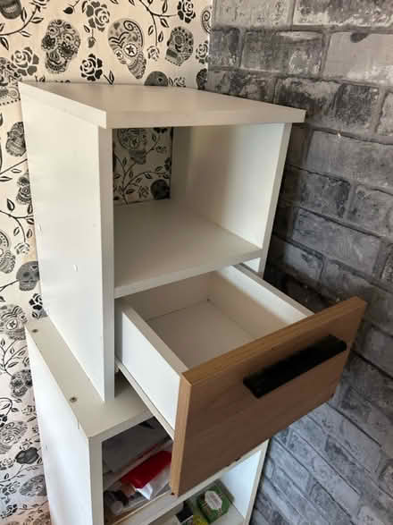 Photo of free Small bedside table (HP2) #1