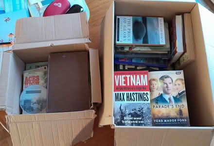 Photo of free War Books (Belmont SL6) #1
