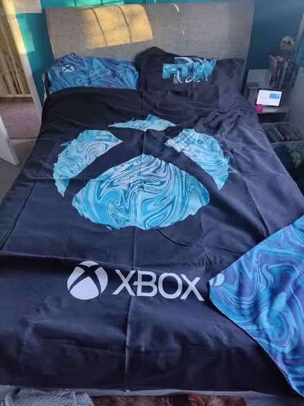 Photo of free Xbox/Fortnite duvet covers (Bordon GU35) #2