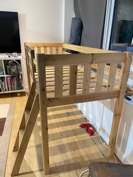 Photo of free High kid single bed (Se279) #2