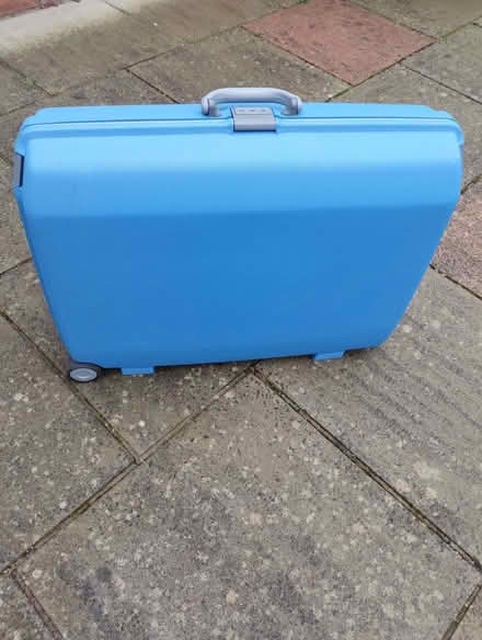 Photo of free Medium Suitcase (Ainsdale PR8) #1