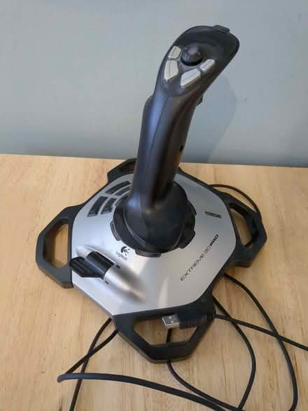 Photo of free PC Joystick (Gorse Covert WA3) #1