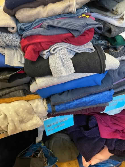 Photo of free Menโs Large Jumpers (Parkfields Wolverhampton) #1