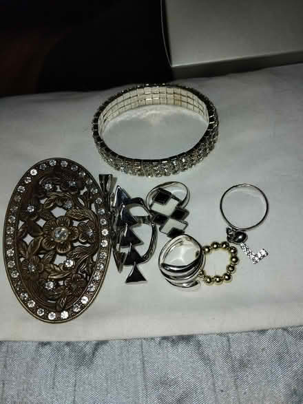Photo of free Assorted costume jewellery (Bloxwich.walsall) #1