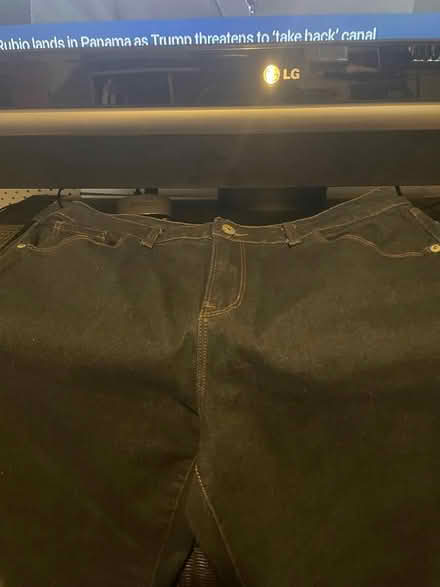 Photo of free Barely used, Like New Jeans (Around Atrisco and Central) #1