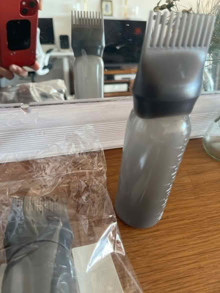 Photo of free Hair color dispenser brush (BN32LP) #3