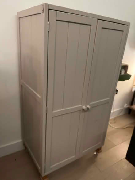 Photo of free Cupboard - Pick up in Fulham SW6 (Fulham) #1