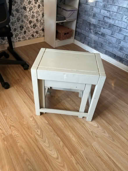 Photo of free 2 nesting tables (HP2) #1