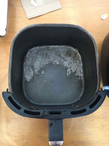 Photo of free Air Fryer - Teflon come off (Creswell ST16) #4