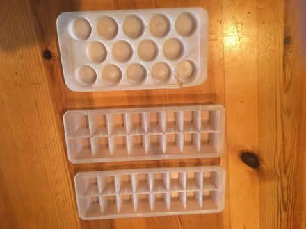 Photo of free Ice cube tray (Tattenhall CH3) #1