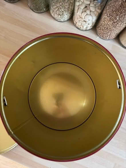 Photo of free Empty panettone tin (Gleneagles area, Wboro NN8) #2