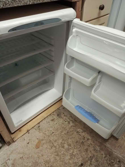 Photo of free Under-counter fridge (SN8 Burbage) #1