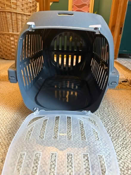 Photo of free Cat carrier (BS5) #2