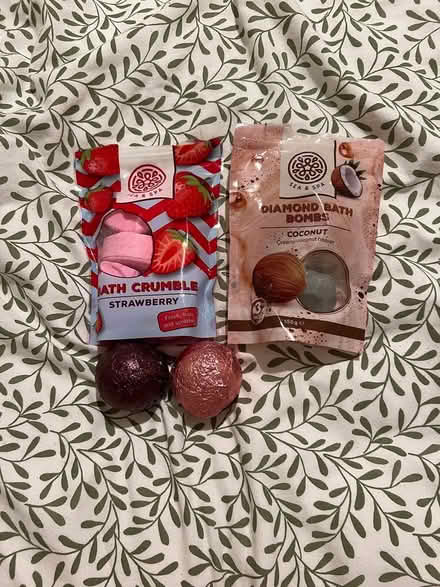 Photo of free Bath bombs (Archway) #1