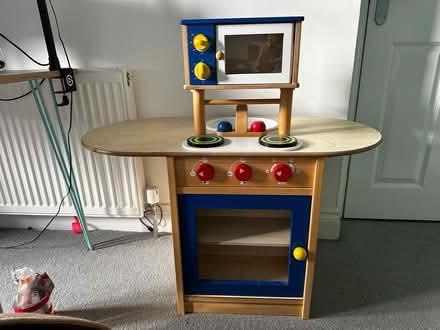 Photo of free Kids play kitchen (South Norwood SE25) #1