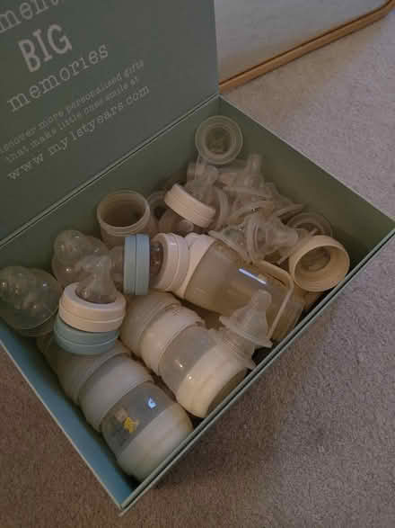 Photo of free Selection of baby bottles (Wimbledon SW19) #1