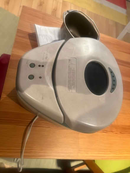 Photo of free bread maker (near ossington subway) #1