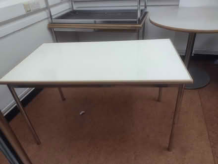 Photo of free Rectangle table (Watford) #1