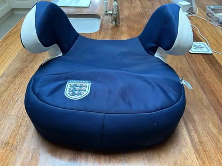 Photo of free Child’s car booster seat (Amersham HP7) #1