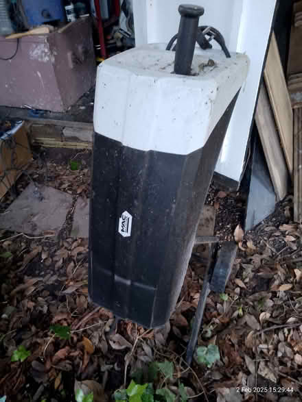 Photo of free Garden shredder (Round Hill BN2) #1