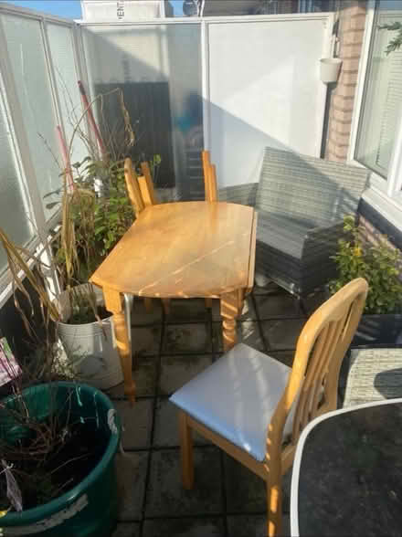 Photo of free Wooden table (SE16) #1