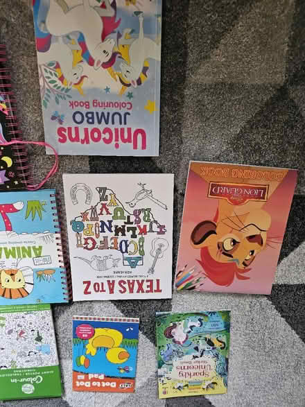 Photo of free Kids reading and activity books (Kingston KT2) #3