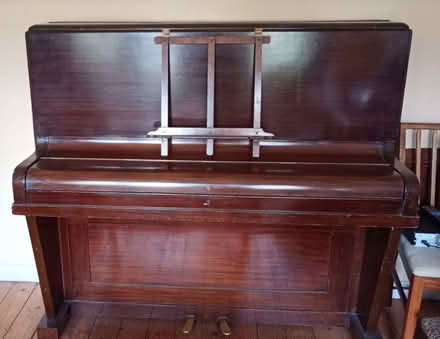 Photo of free Piano (Riverdene RG21) #2